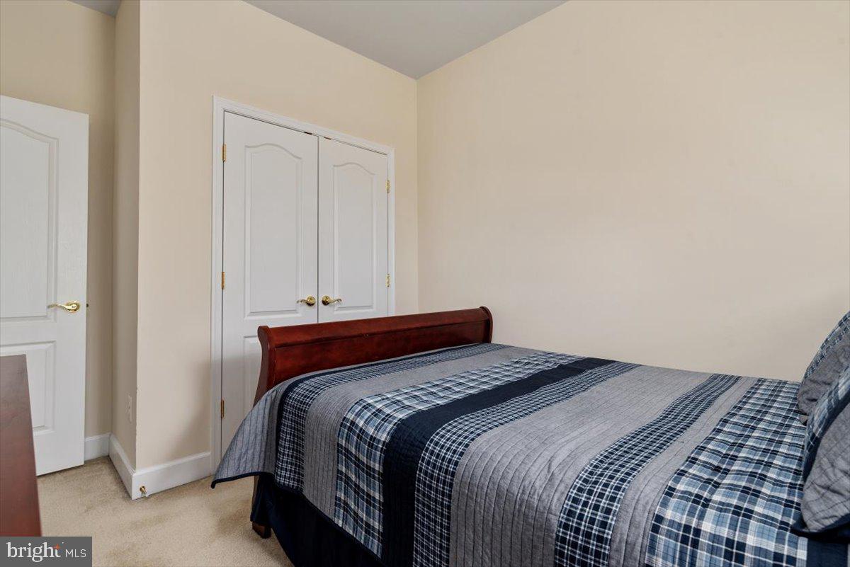 SUMMERFIELD AT MORGAN ST - Residential