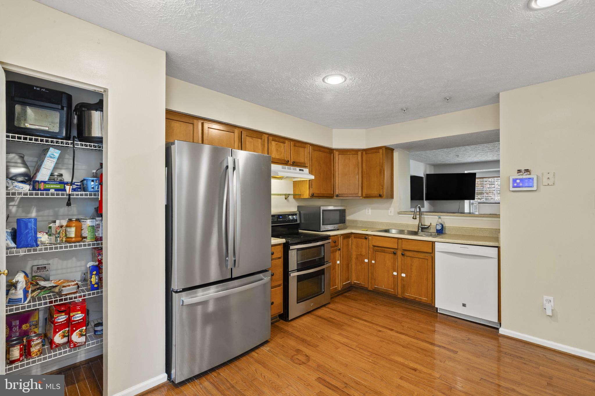 NEW HAVEN WOODS - Residential