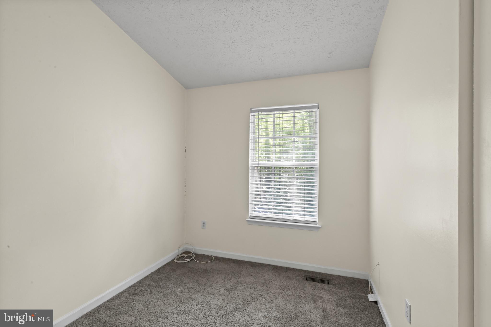 NEW HAVEN WOODS - Residential