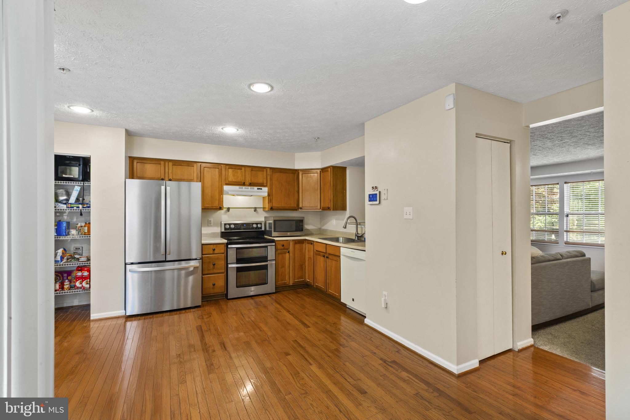 NEW HAVEN WOODS - Residential