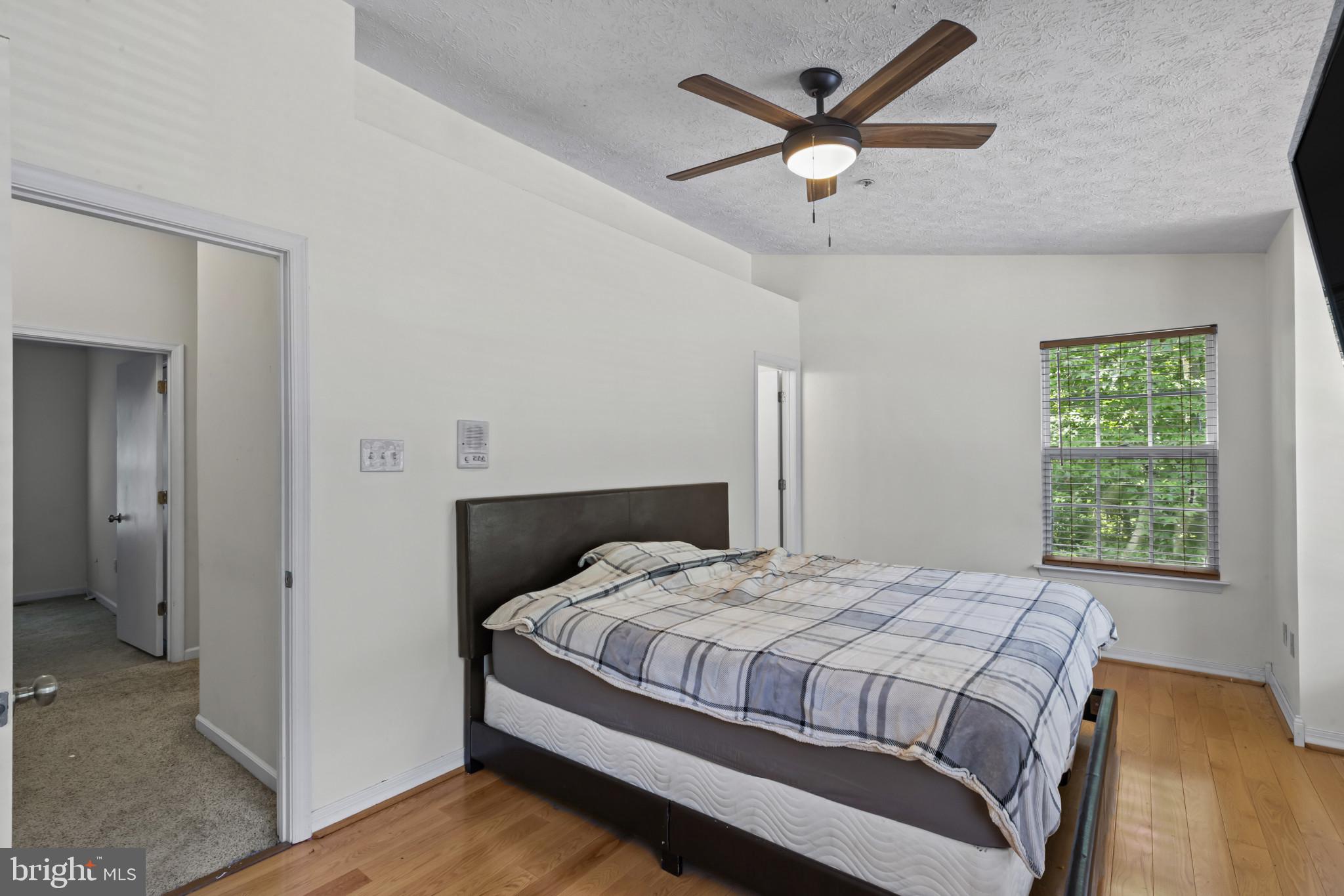 NEW HAVEN WOODS - Residential