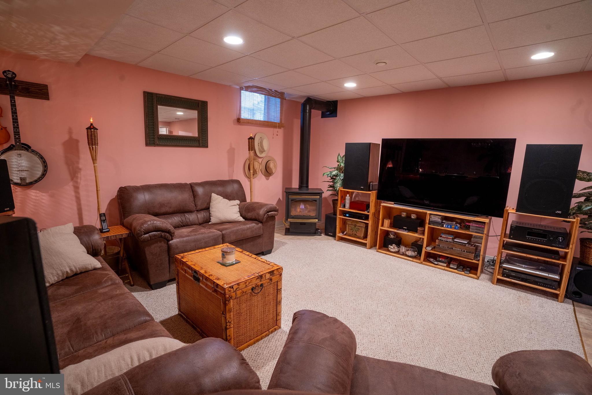 WILLIAMSTOWNE - Residential