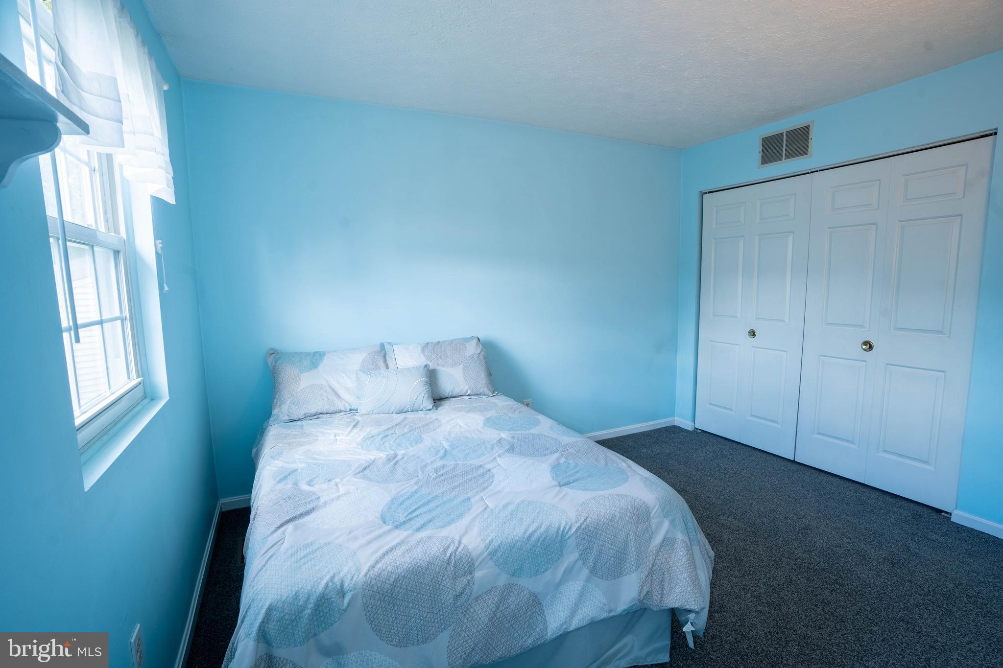 WILLIAMSTOWNE - Residential