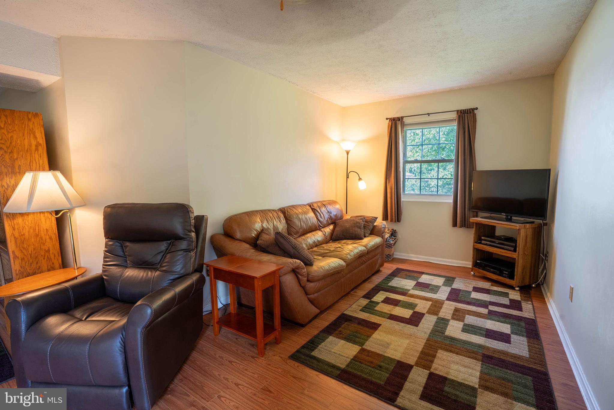 WILLIAMSTOWNE - Residential