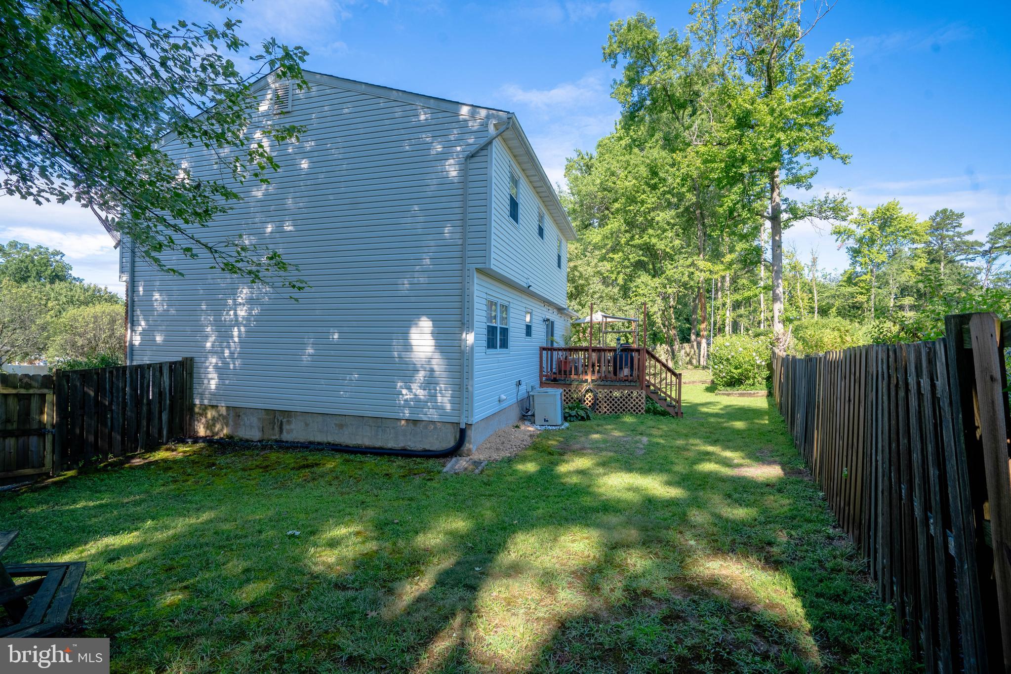 WILLIAMSTOWNE - Residential