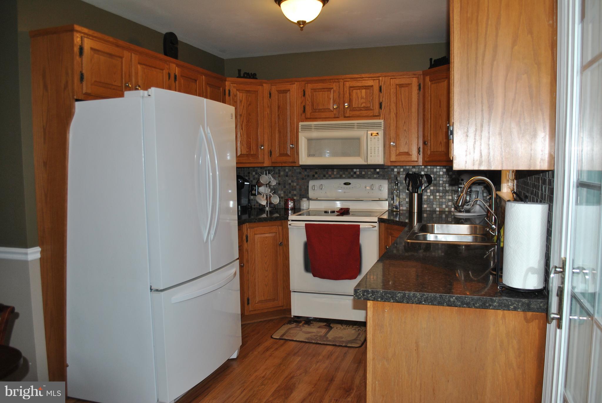 BROOKRIDGE ESTATES - Residential