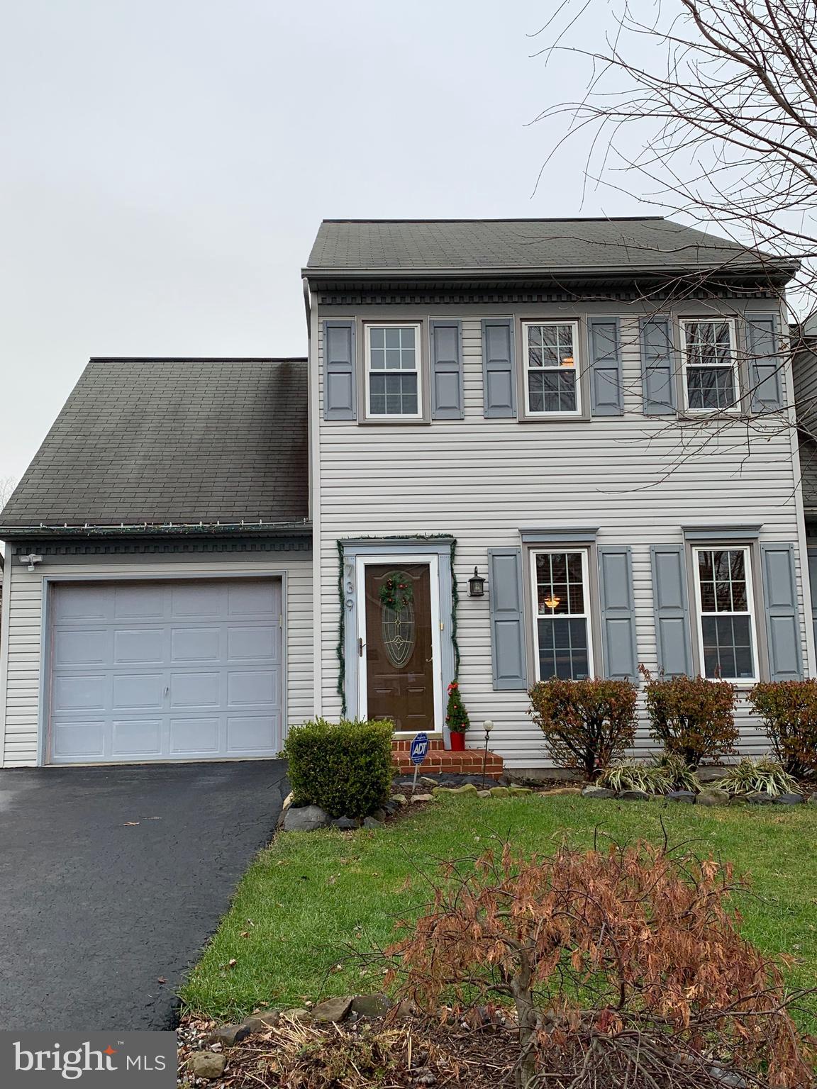 BROOKRIDGE ESTATES - Residential