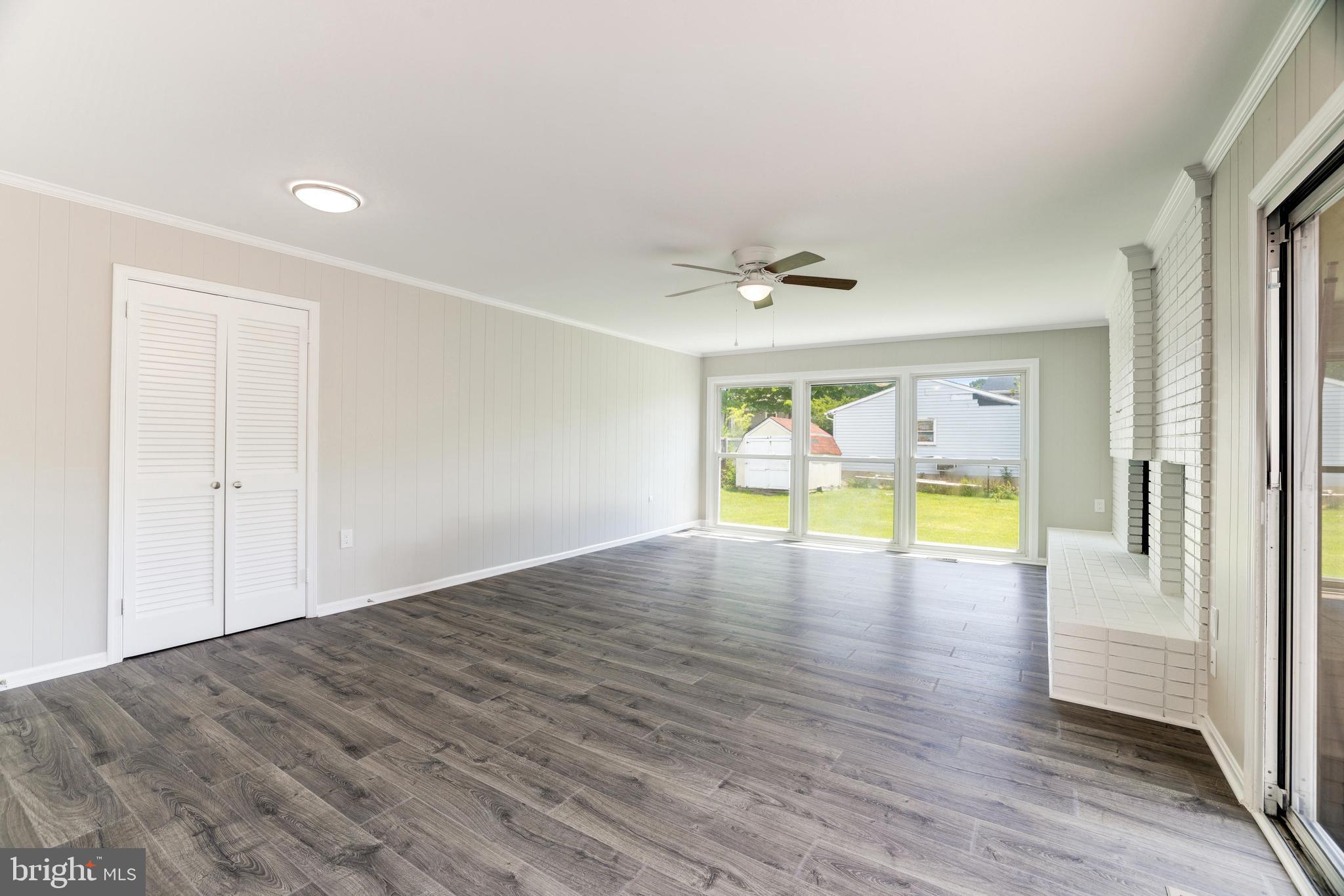 STERLING  PARK - Residential