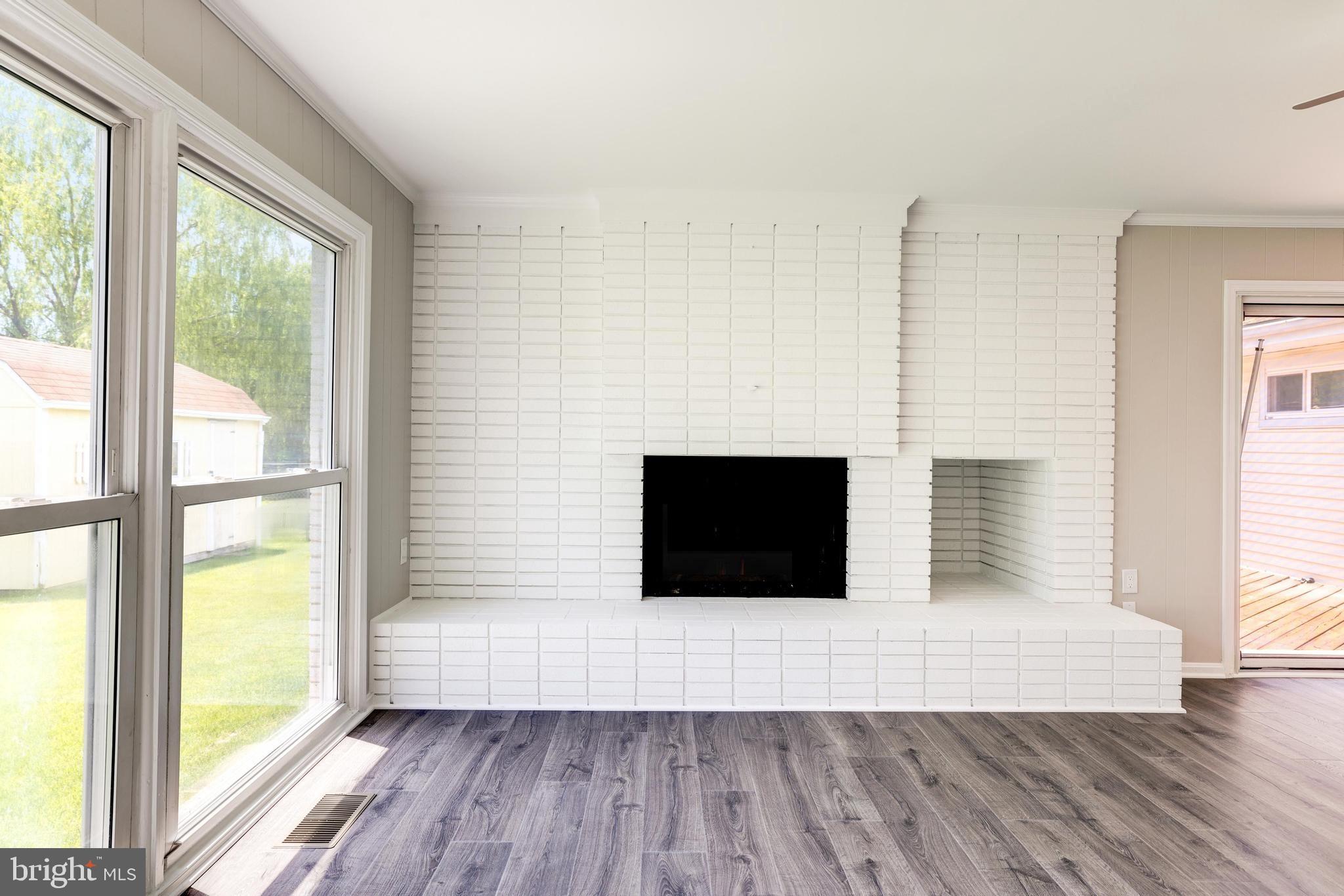 STERLING  PARK - Residential