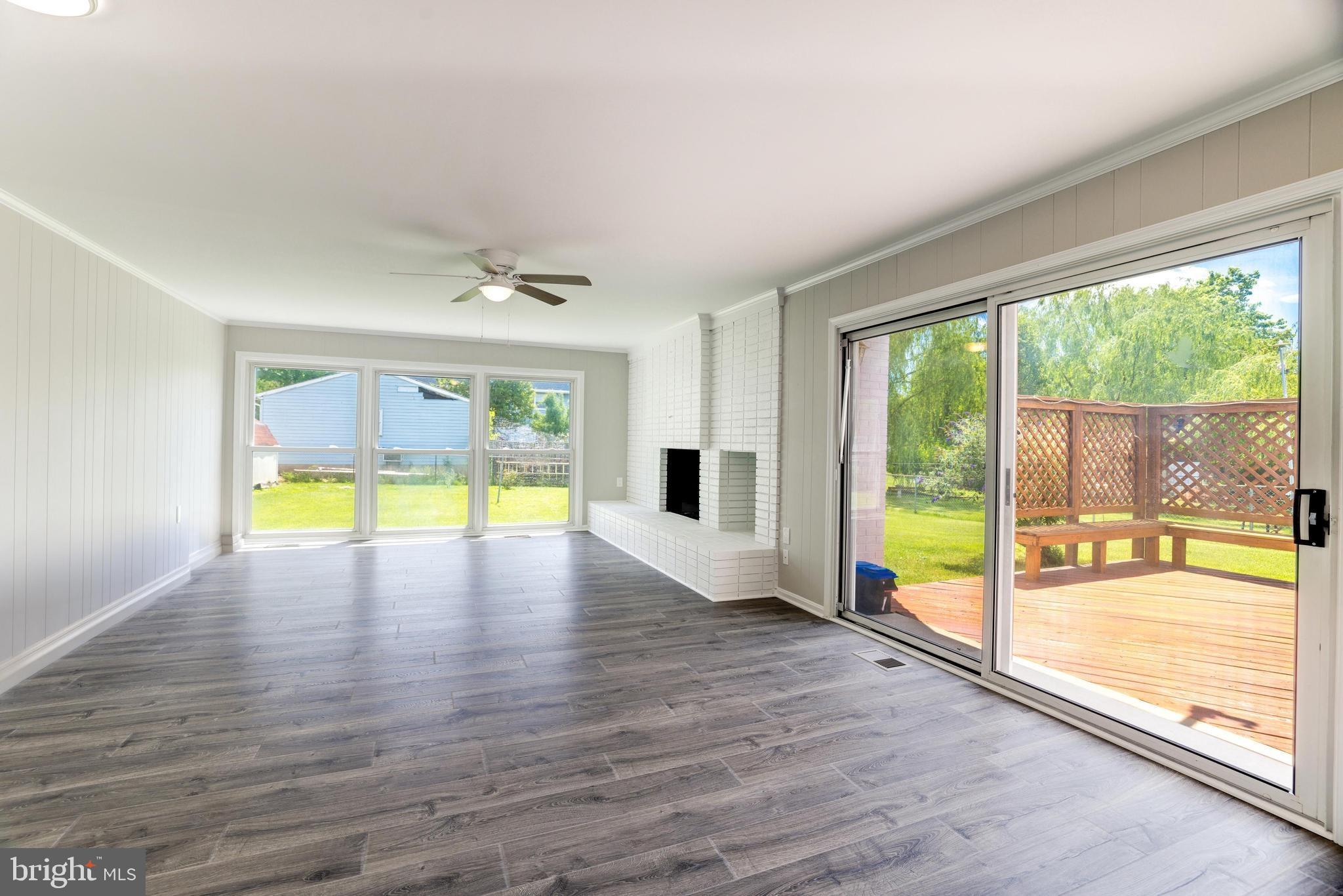 STERLING  PARK - Residential