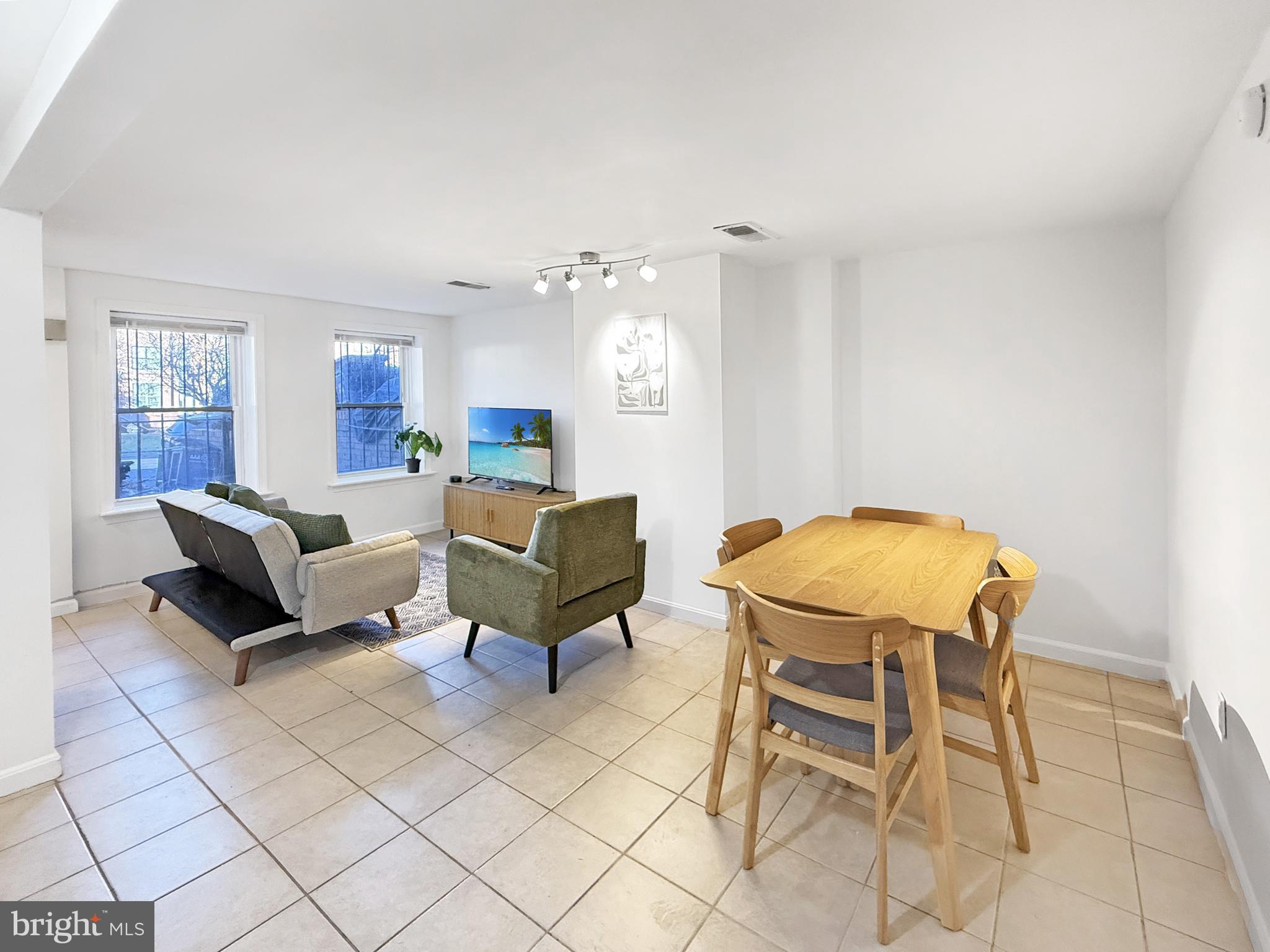 1523 PENNSYLVANIA AVENUE SE 2