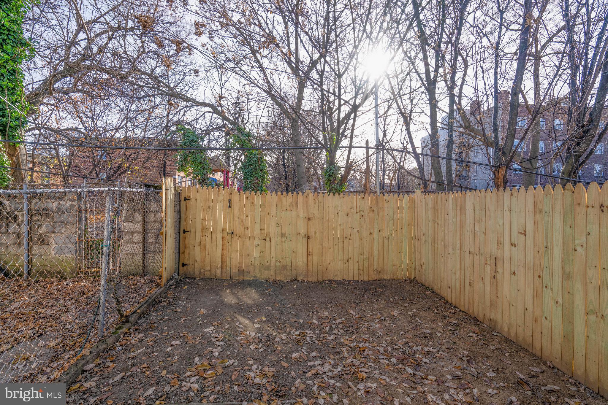 MILL CREEK - Residential