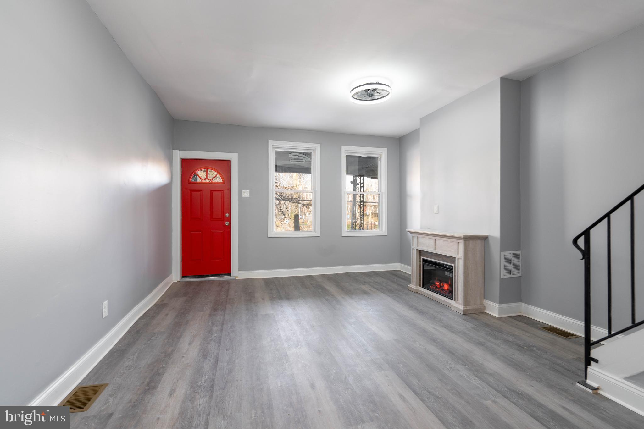 MILL CREEK - Residential