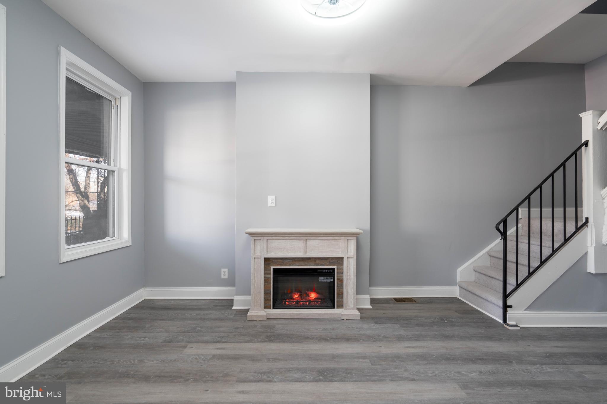 MILL CREEK - Residential