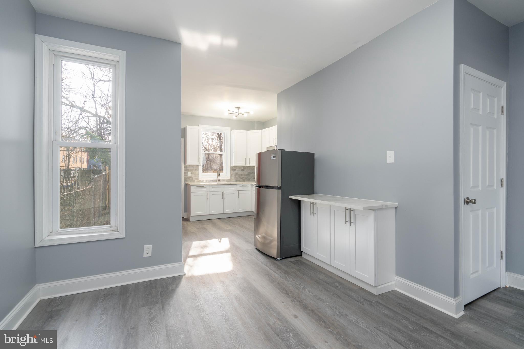 MILL CREEK - Residential