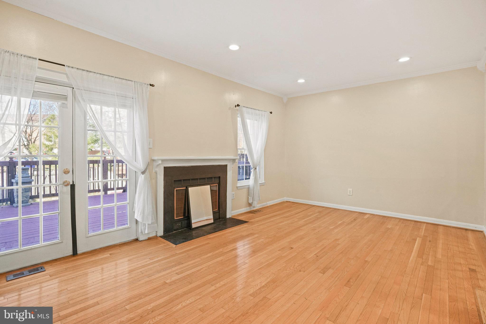 ASHFORD - Residential