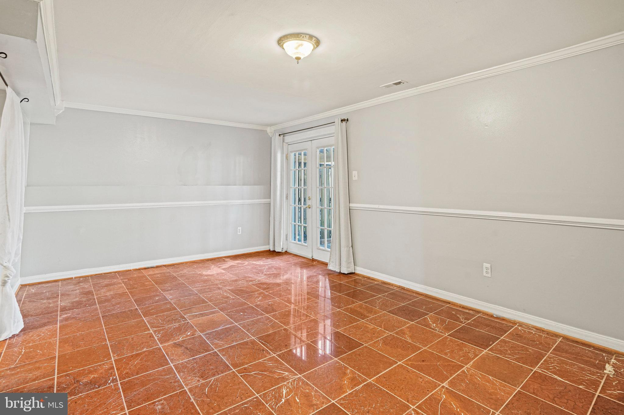 ASHFORD - Residential