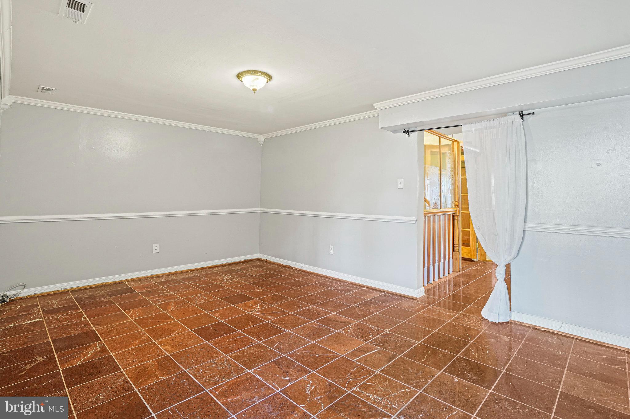 ASHFORD - Residential