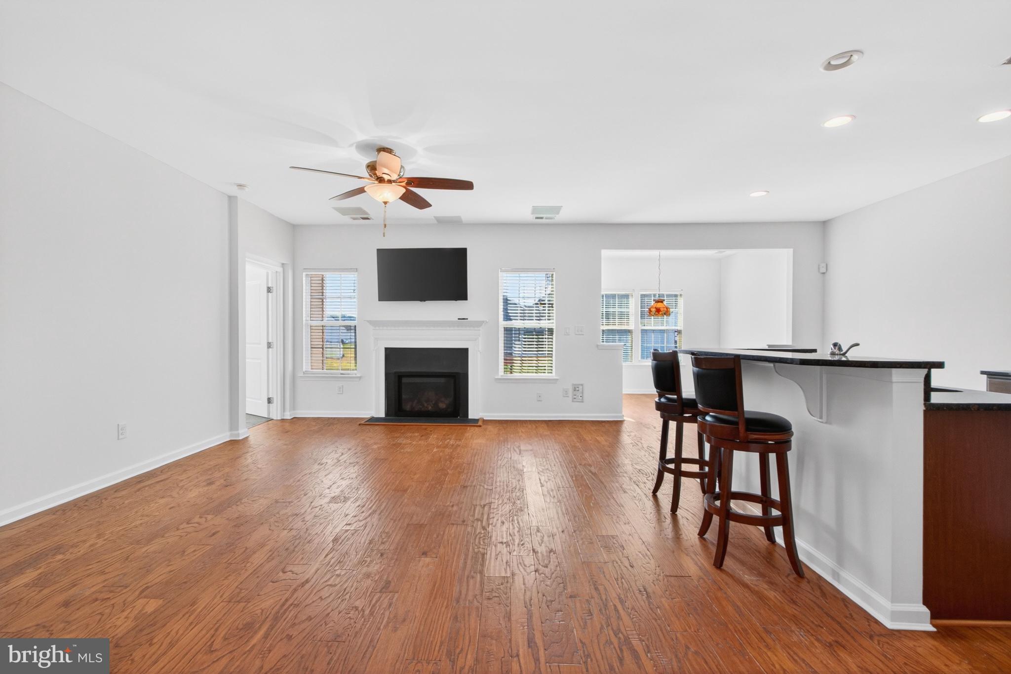 16917 BEULAH BOULEVARD