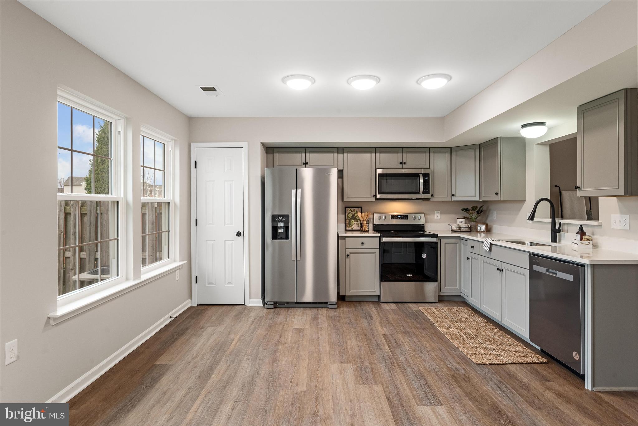 PRENTISS POINT - Residential