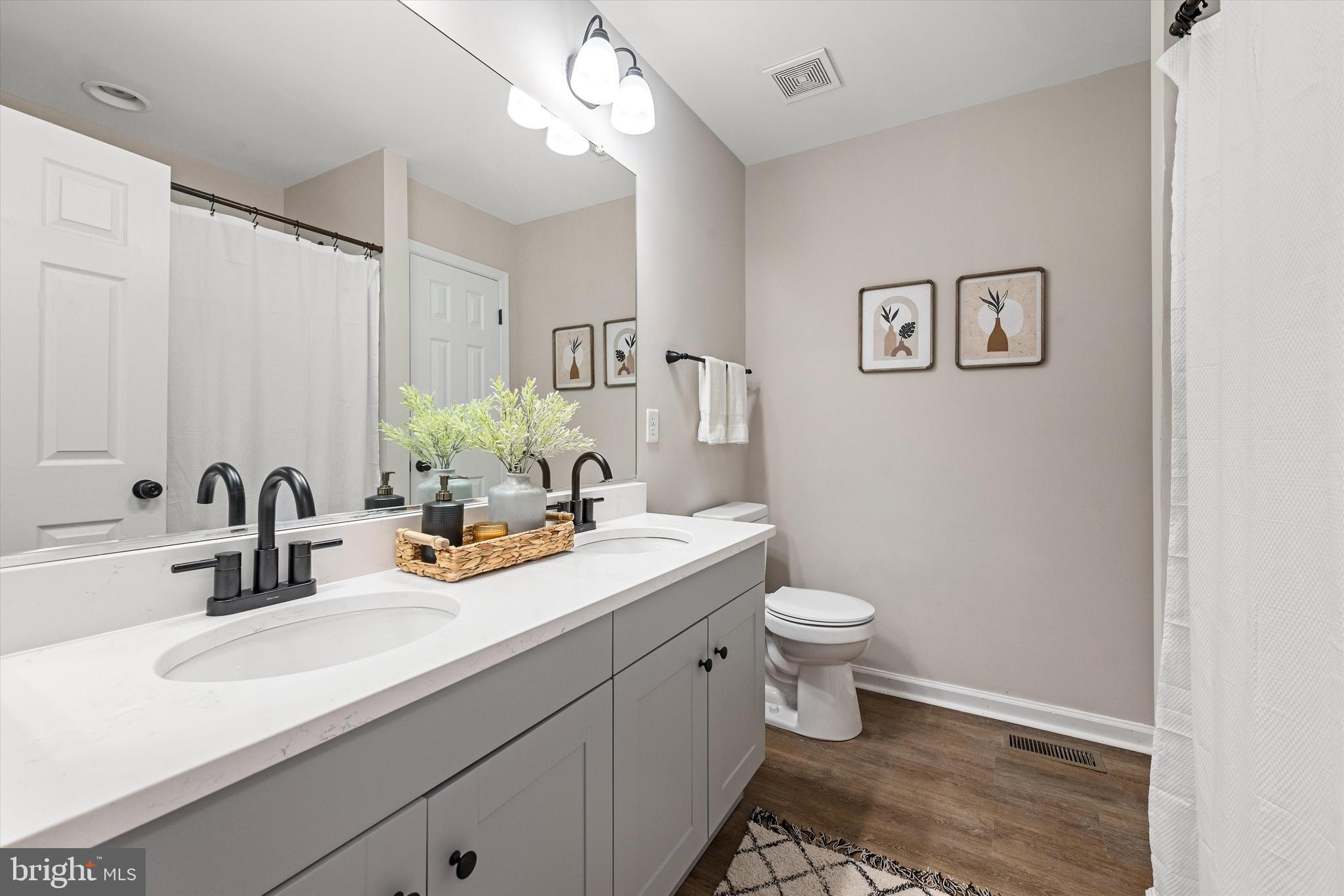 PRENTISS POINT - Residential