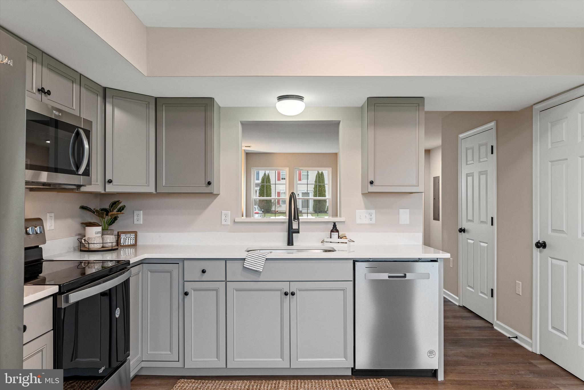 PRENTISS POINT - Residential