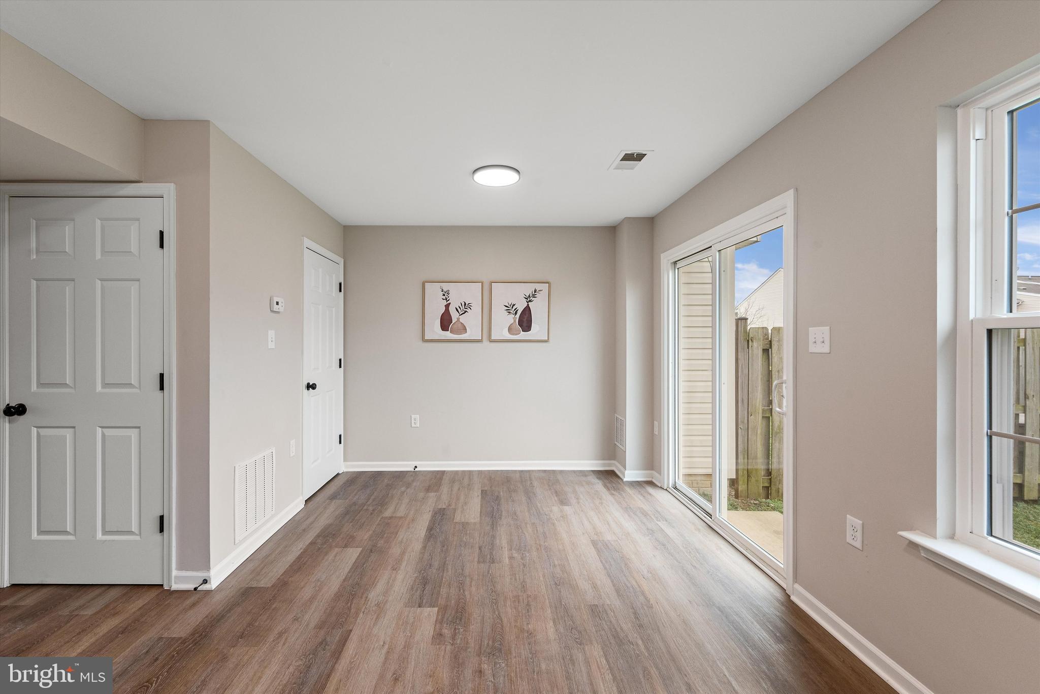 PRENTISS POINT - Residential