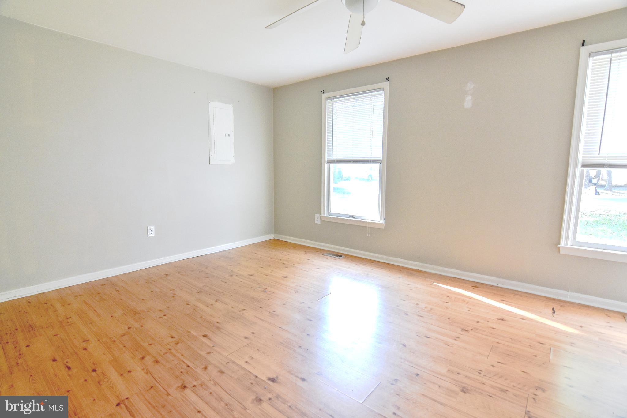 CHESAPEAKE RANCH ESTATES - Residential Lease