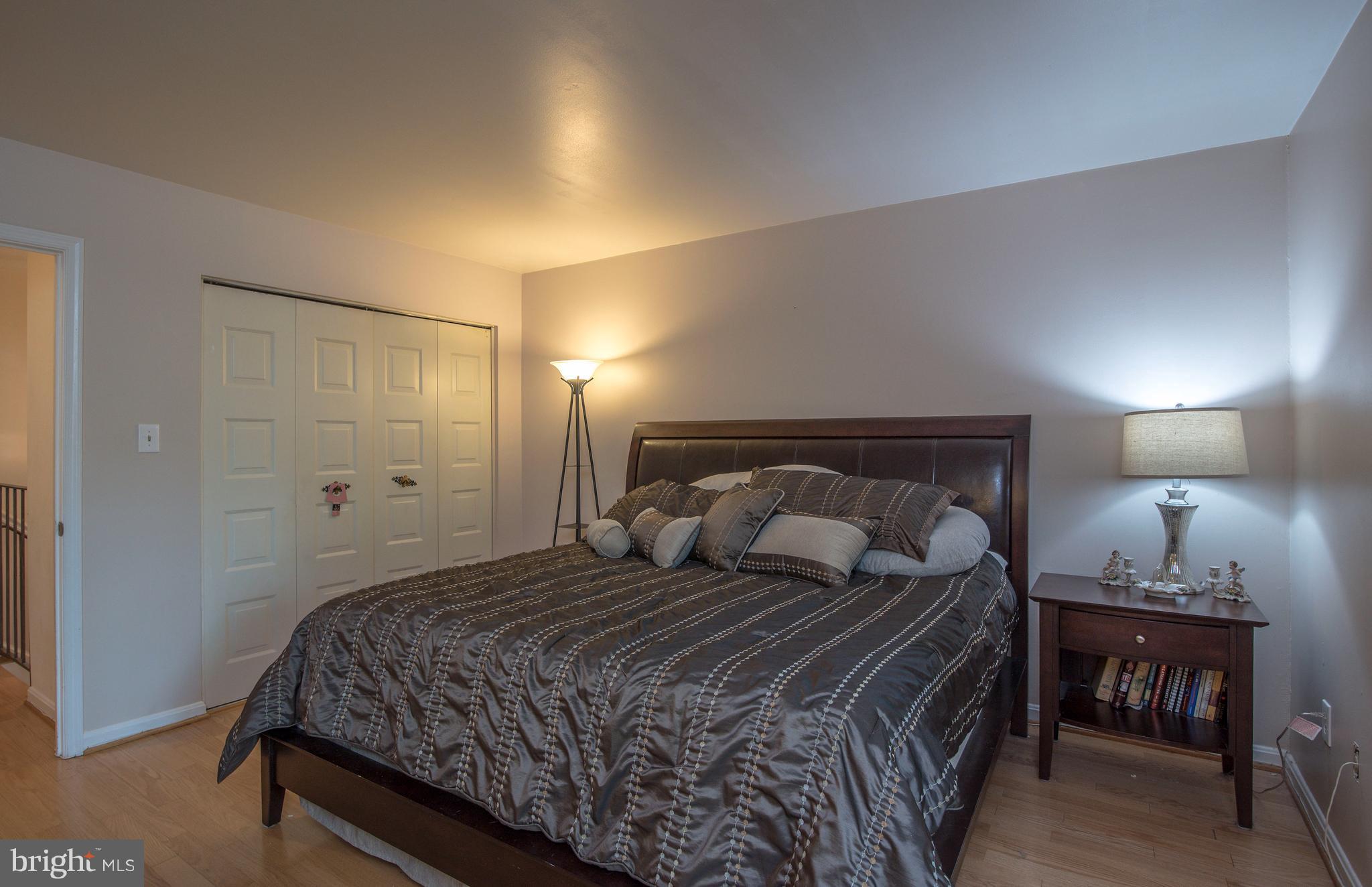 GLEN COVE - Residential