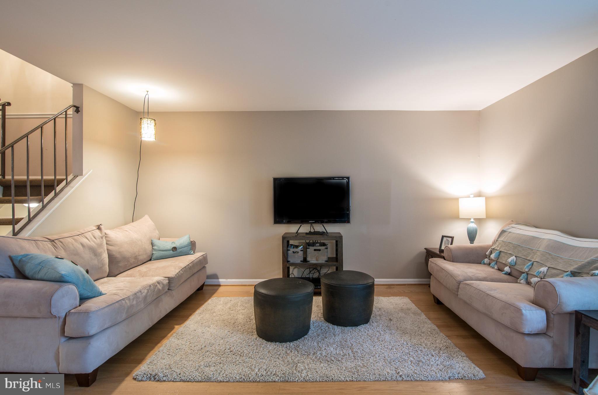 GLEN COVE - Residential