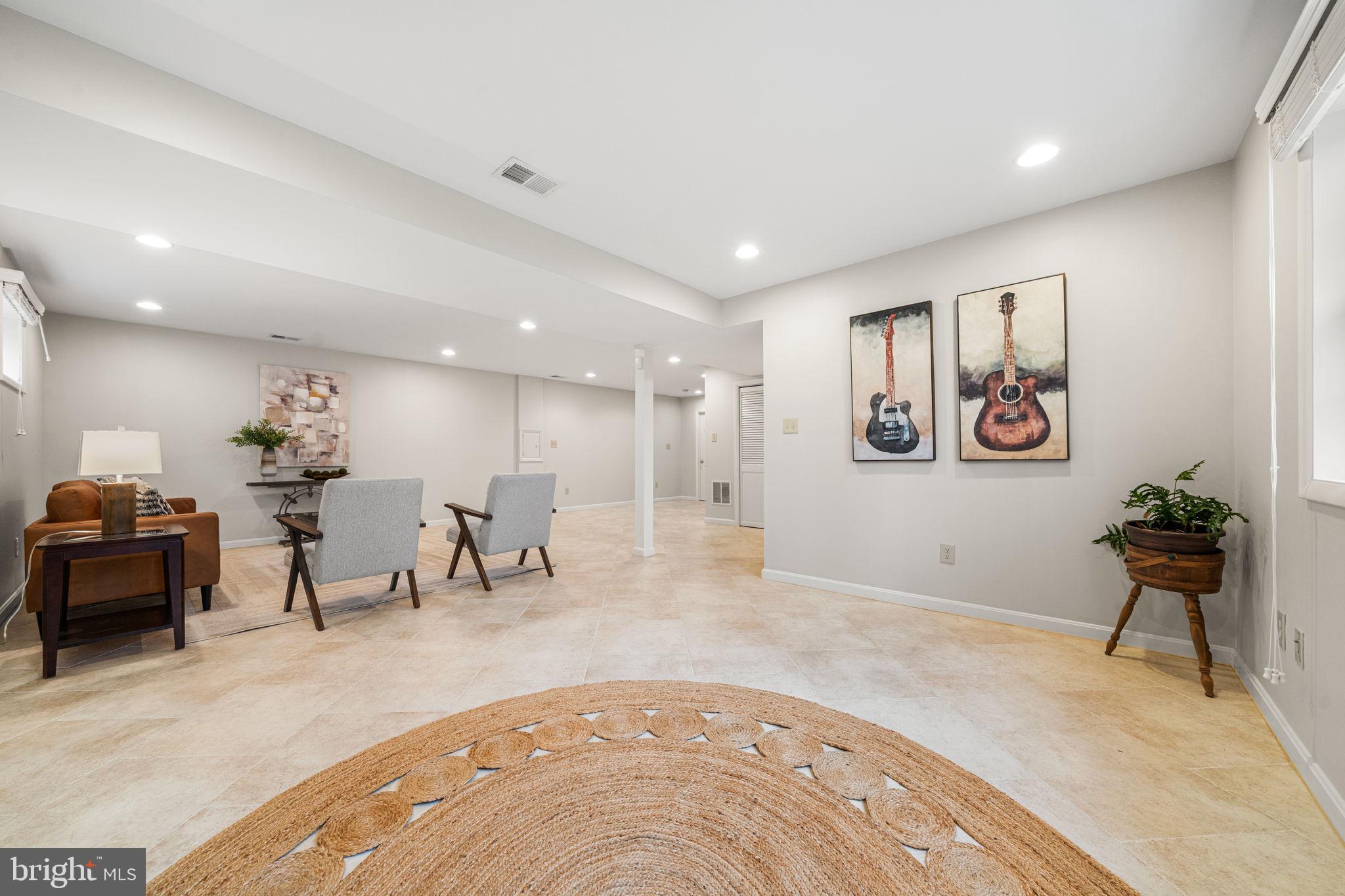 WYNFIELD - Residential