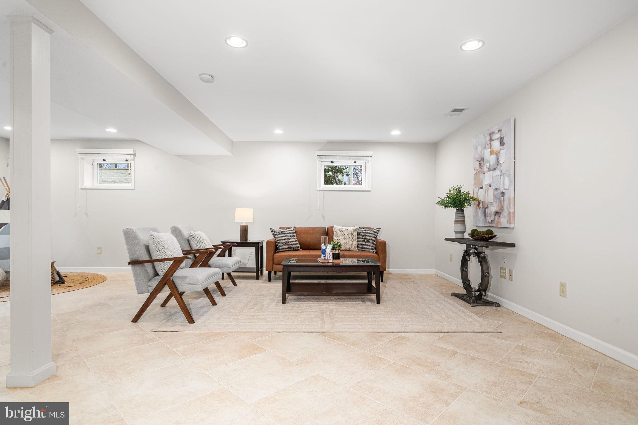 WYNFIELD - Residential