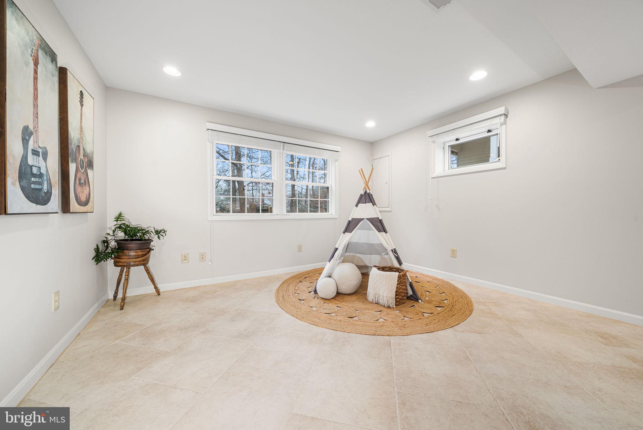 WYNFIELD - Residential