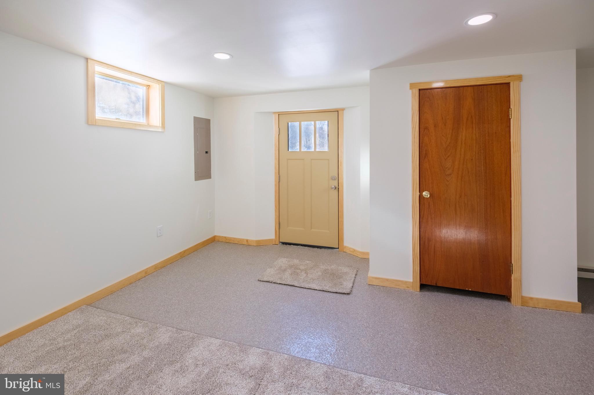 LEMONT - Residential