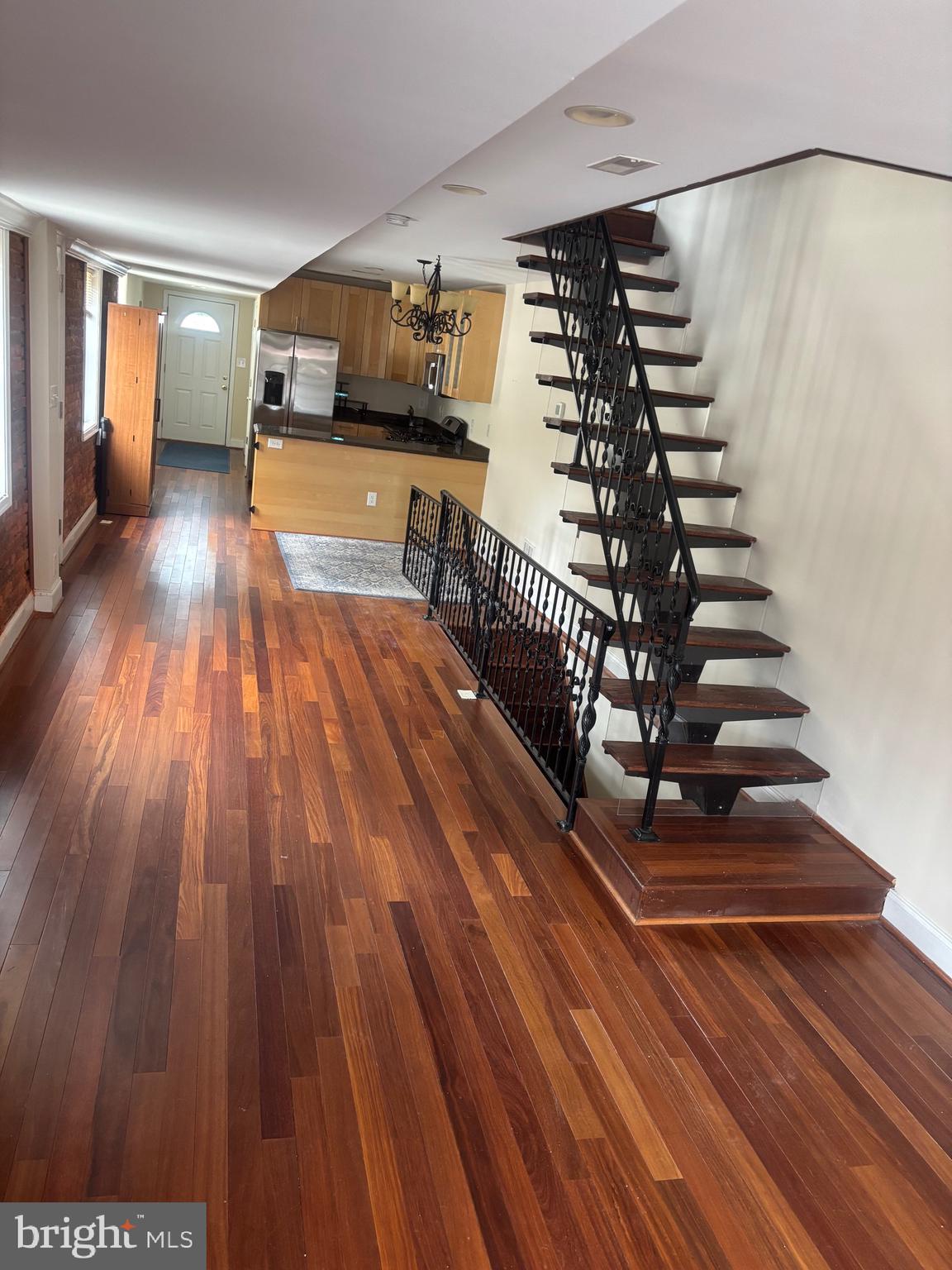 LOCUST POINT - Residential Lease