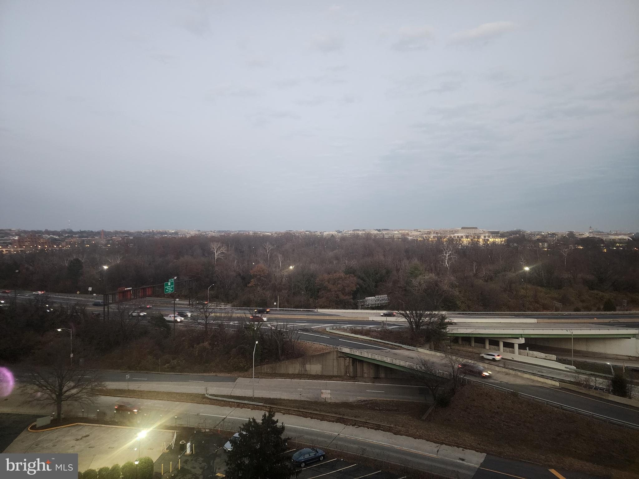 RIVER PLACE EAST - Residential Lease