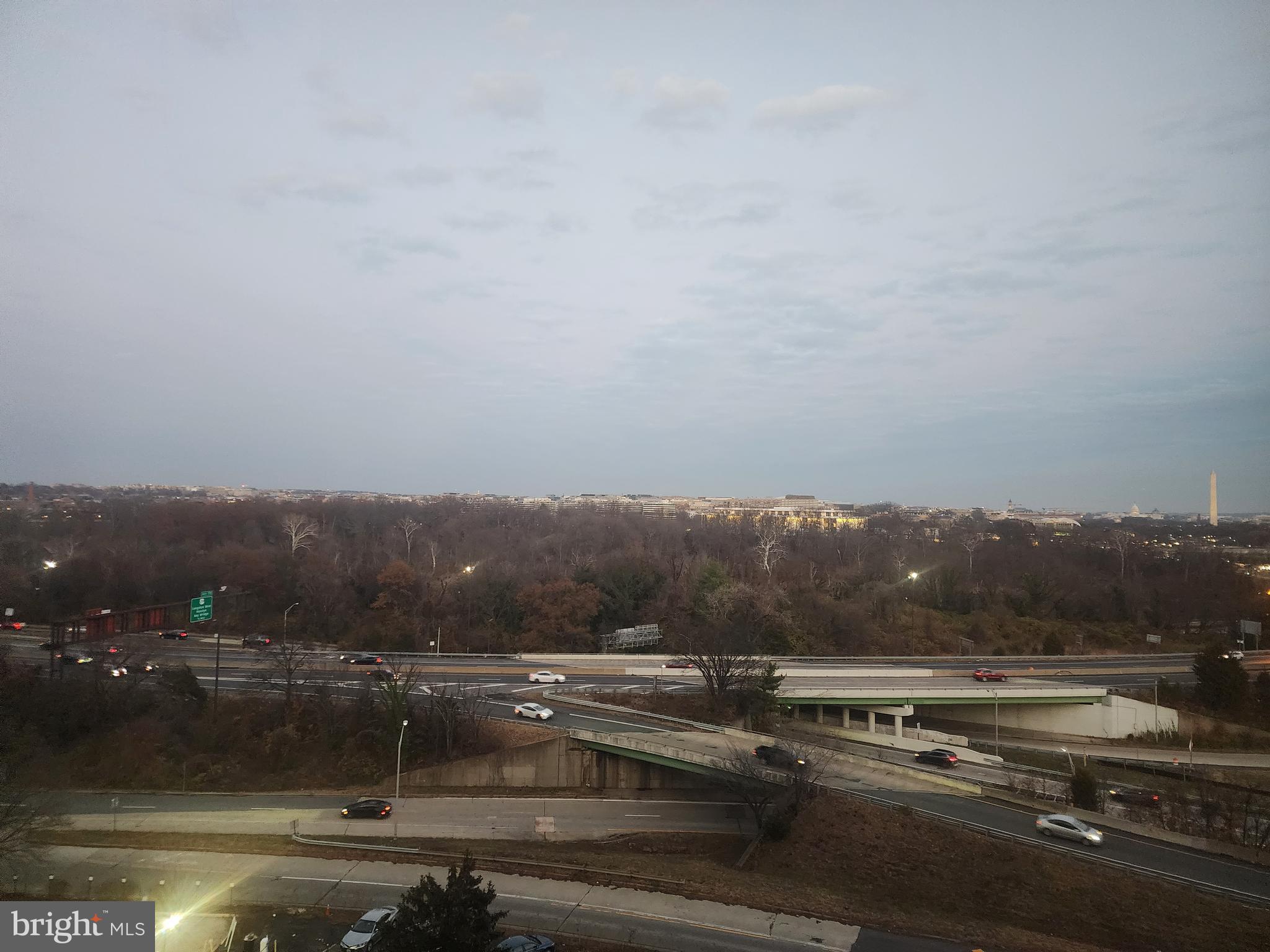 RIVER PLACE EAST - Residential Lease