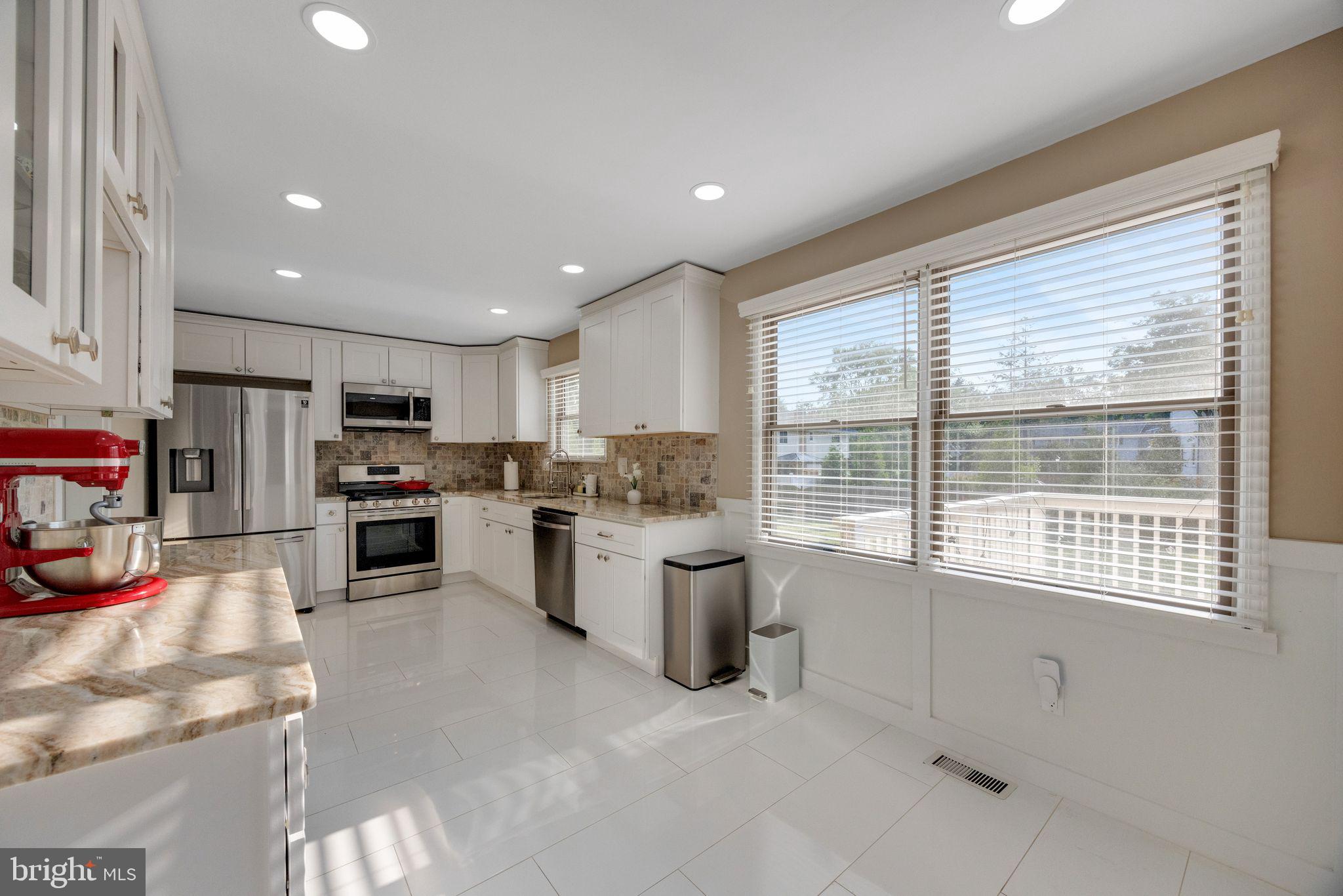 1102 SPRINGDALE ROAD