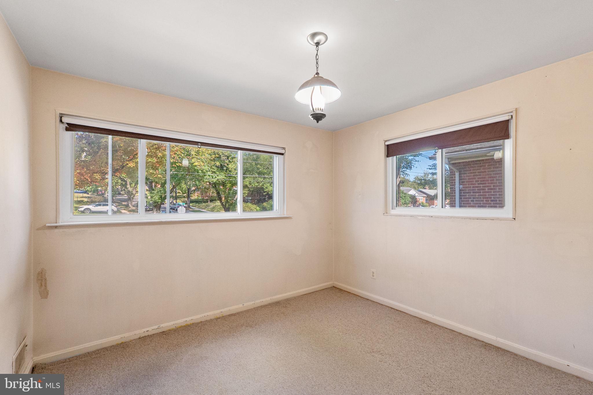 CARROLL KNOLLS - Residential