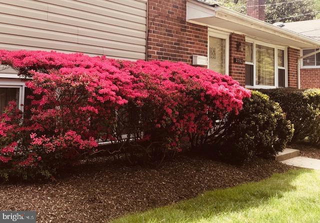 CARROLL KNOLLS - Residential