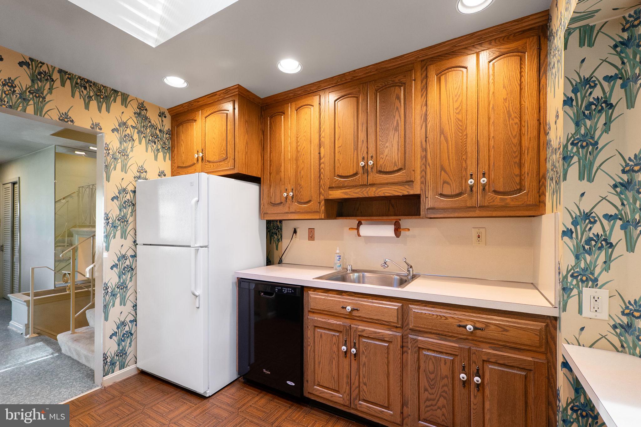 CARROLL KNOLLS - Residential