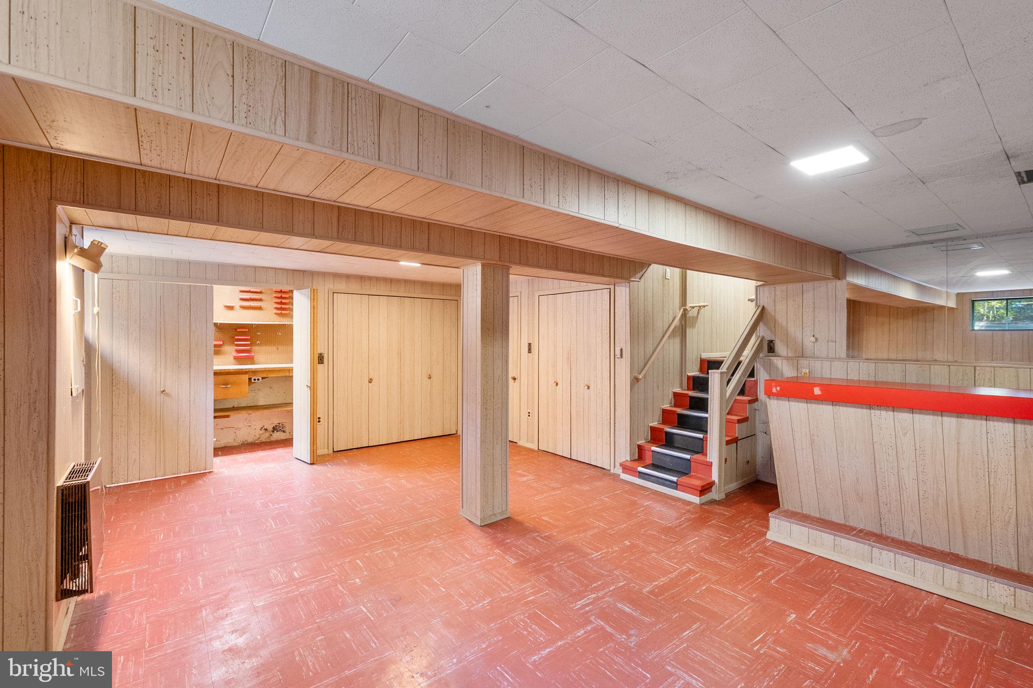 CARROLL KNOLLS - Residential