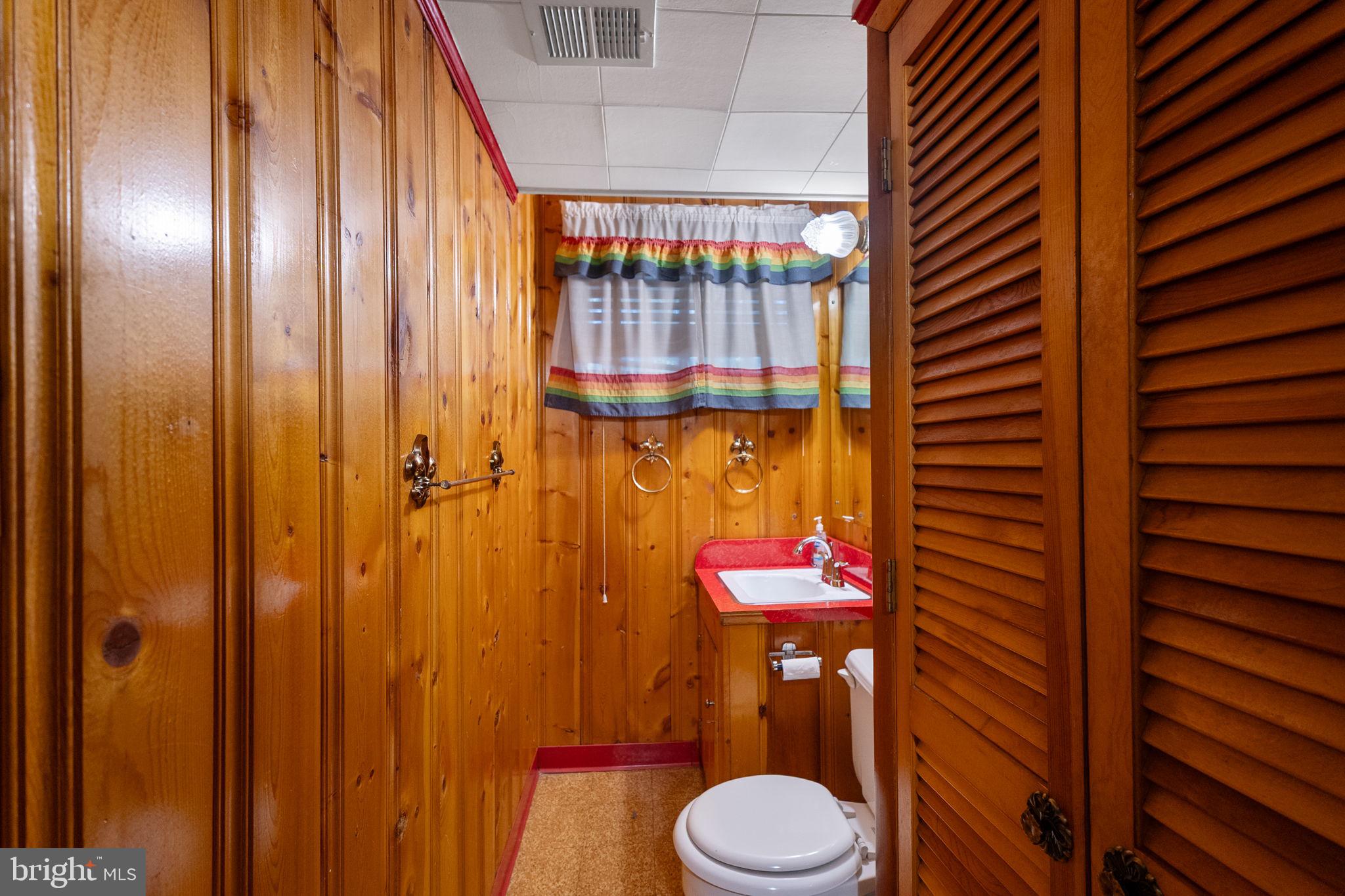 CARROLL KNOLLS - Residential