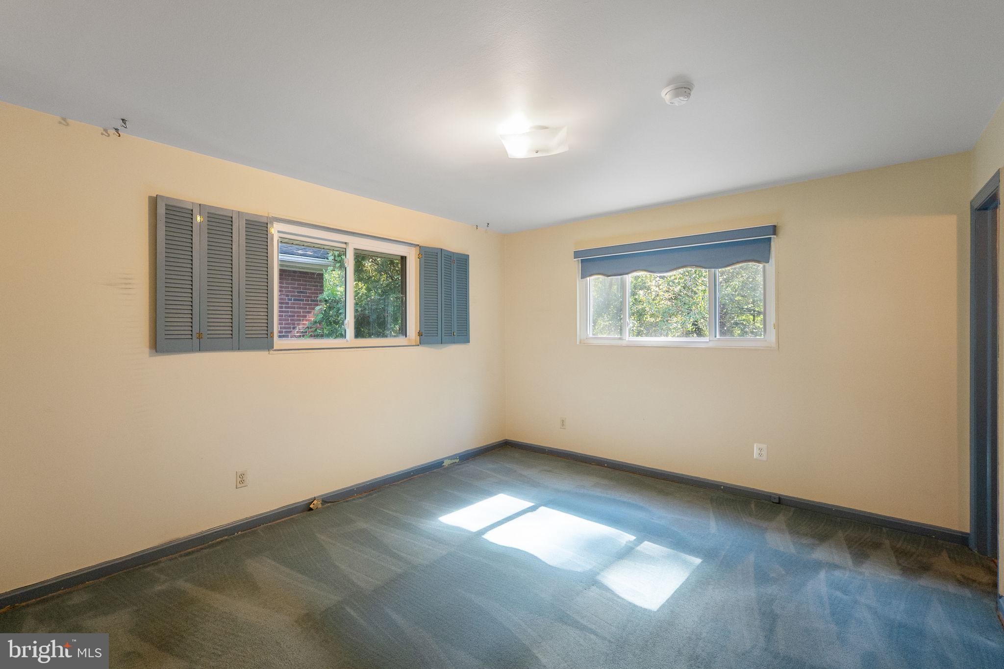 CARROLL KNOLLS - Residential