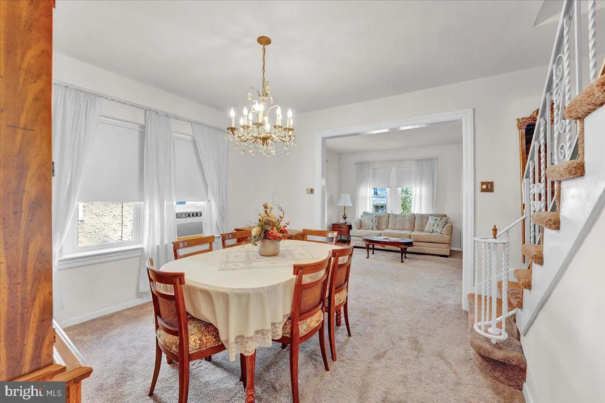 Ambler, Pennsylvania 19002, United States, 3 Bedrooms Bedrooms, ,2 BathroomsBathrooms,Residential,Pending,181220