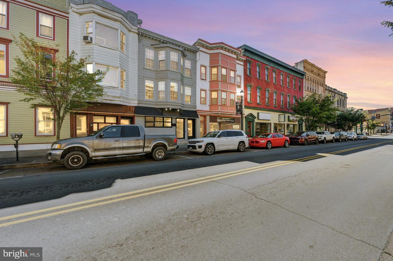 128 E BROAD STREET