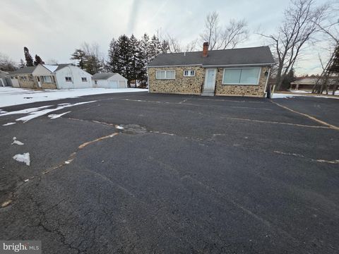 Tiny photo for 513 W Butler Avenue, CHALFONT, PA 18914 (MLS # PABU2113612)