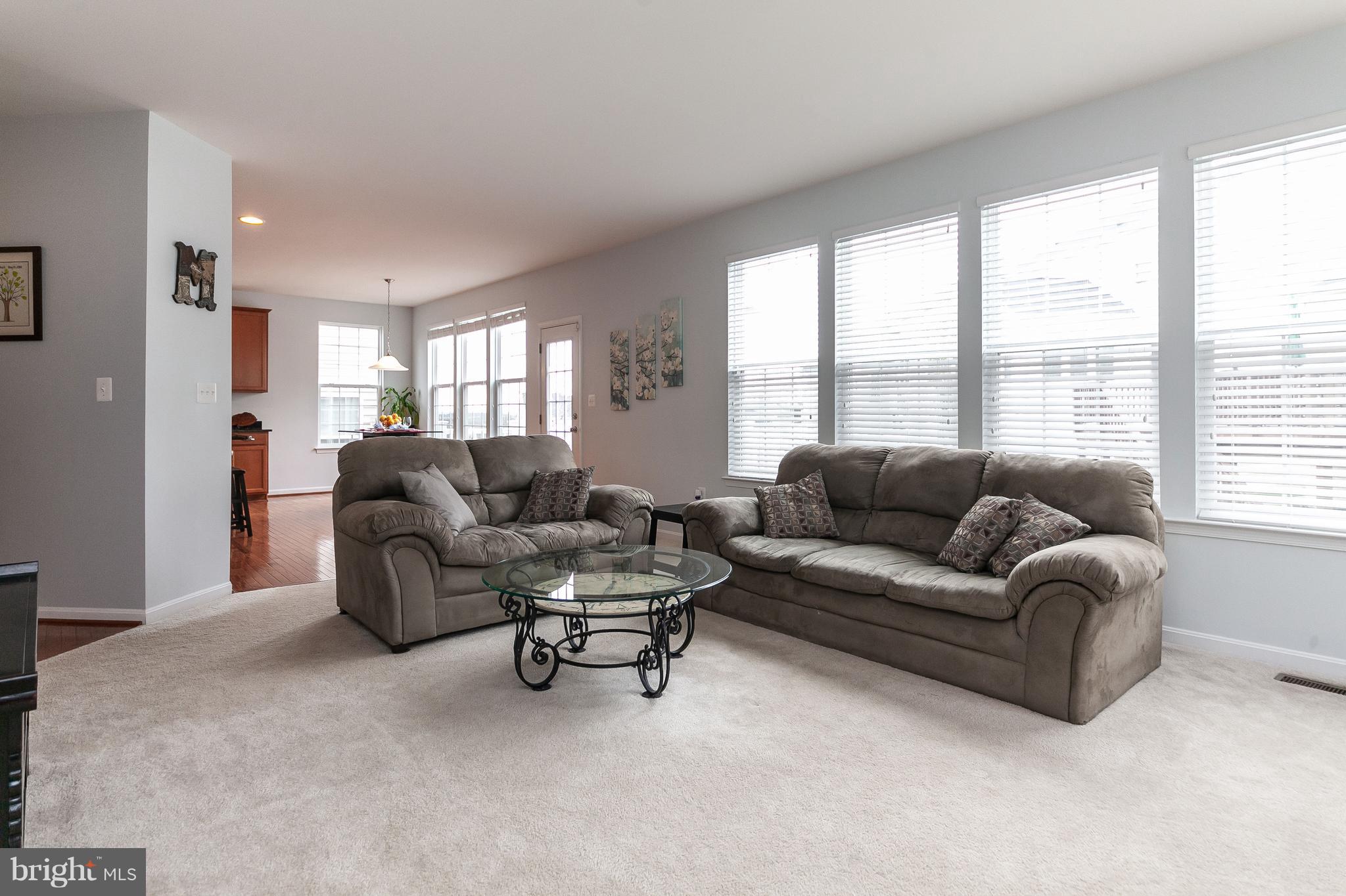 MOUNTAIN VALLEY - Residential