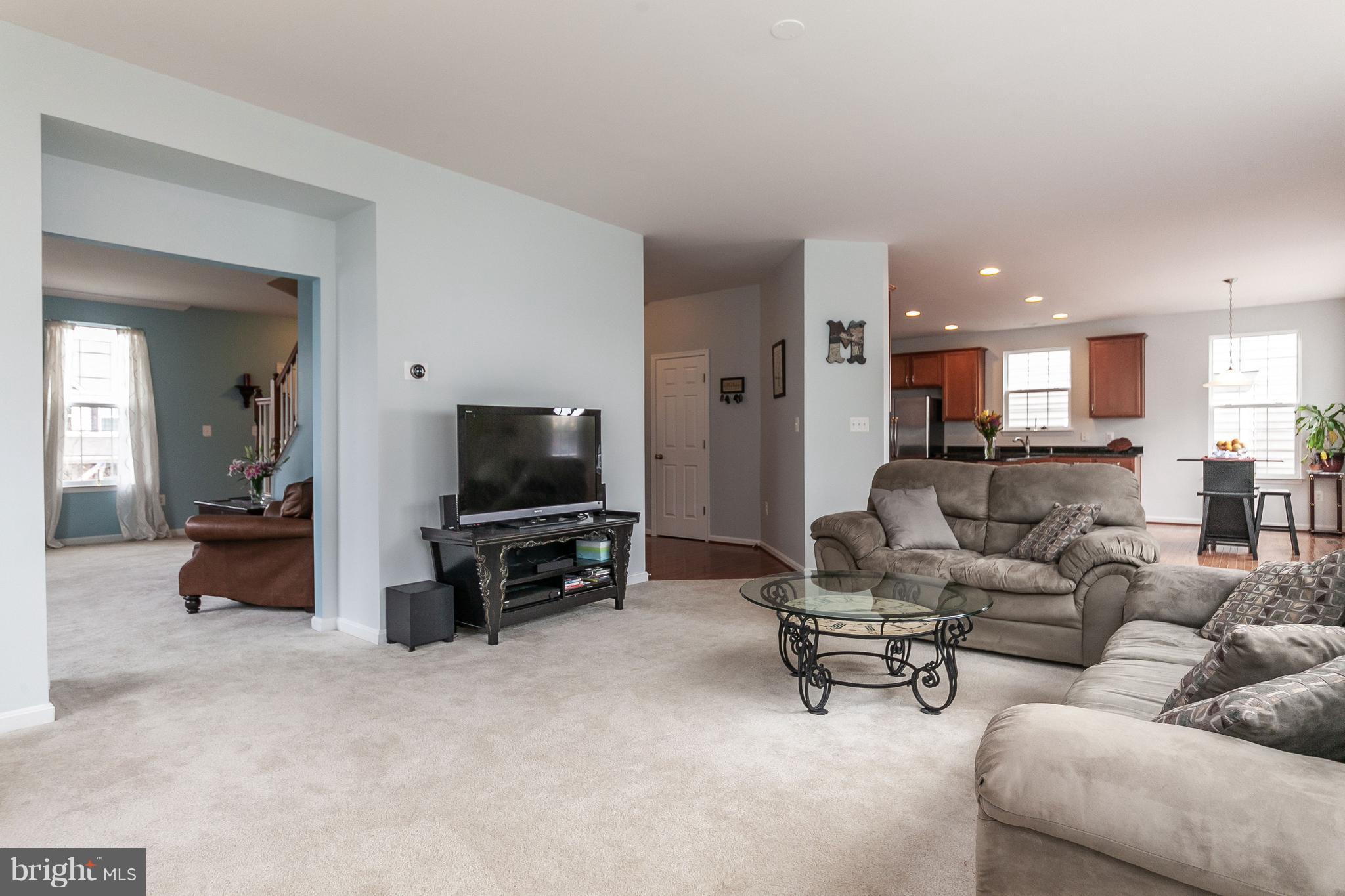 MOUNTAIN VALLEY - Residential