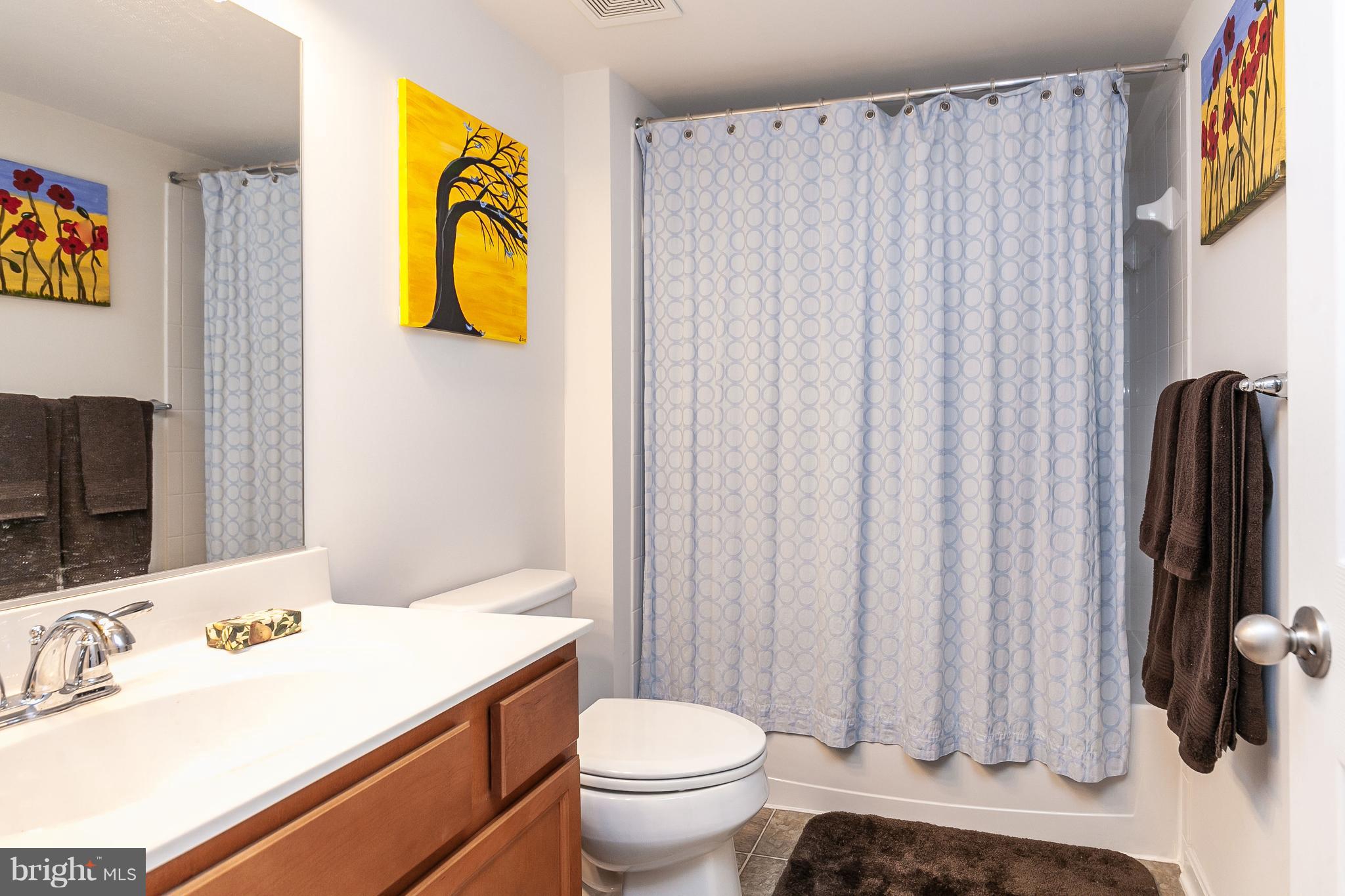 MOUNTAIN VALLEY - Residential